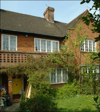 17 Hill Rise